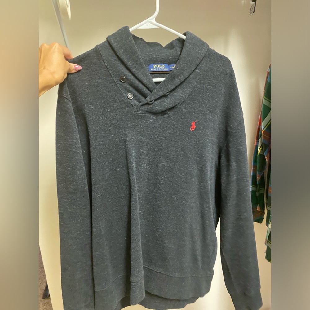 Men’s large polo sweater
